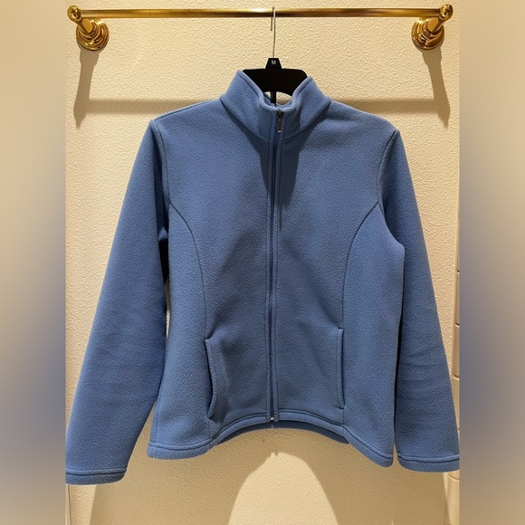 L.L. Bean Jackets & Blazers - NWOT LL Bean Women’s Small Light Blue Fleece Zip Jacket!
